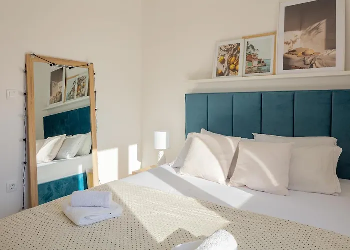 Apartment With Terrace And Parking Near Beach