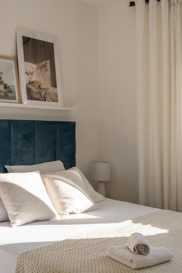 With Terrace And Parking Near Apartment *